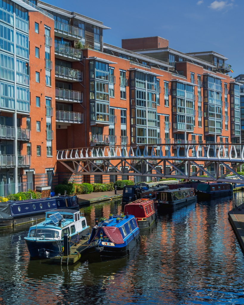 Birmingham canal and apartment blocks